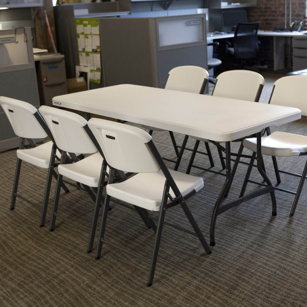 Table pliante rectangulaire 183cm (blanc) / 8 personnes